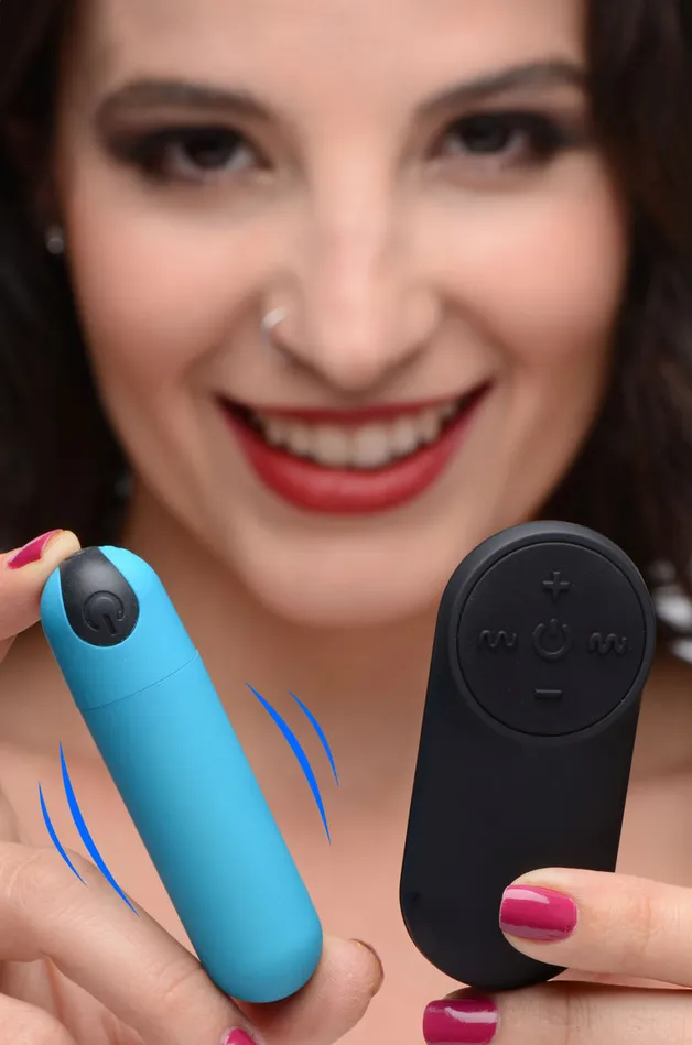 Female Sex Toys Bang Vibrating Bullet w Remote Control Bang